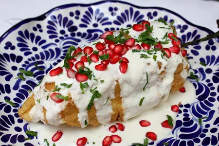 Chiles en Nogada
