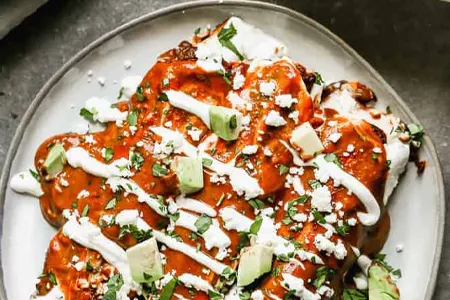 Mole Enchiladas